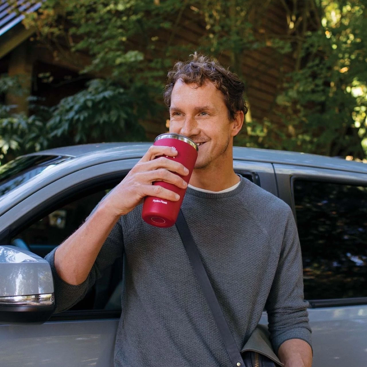 Hydro Flask 28 Oz. Tumbler (Fall 2022) 13 Hydro Flask 28 Oz. Tumbler (Fall 2022) - Image 11