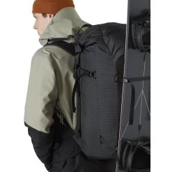 Arc'teryx Rush SK 42 Backpack -Outdoor Camping Shop 27453 rush sk 42 backpack u black snowboard strap f21 rsz 90290.1655316788