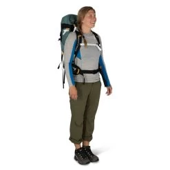 Osprey Sirrus 36 - Women's -Outdoor Camping Shop Sirrus 36L S22 OnBody1 SucculentGreen rsz 23323.1675814084