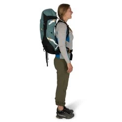 Osprey Sirrus 36 - Women's -Outdoor Camping Shop Sirrus 36L S22 OnBody4 SucculentGreen rsz 44506.1675814084