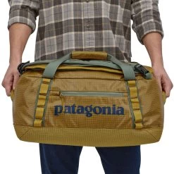 Patagonia Black Hole Duffel 40L (Fall 2022) 18 Patagonia Black Hole Duffel 40L (Fall 2022) -Outdoor Camping Shop WBF22 49338 CGLG JC3 rsz 16908.1661467306.1280.1280 06388.1671839780