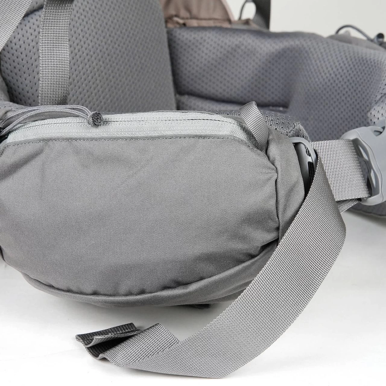 Mystery Ranch Coulee 50 - Women's 8 Mystery Ranch Coulee 50 - Women's - Image 6