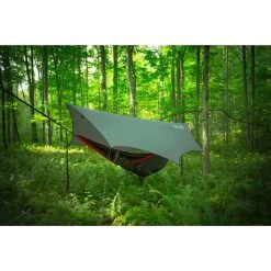 ENO DryFly Rain Tarp -Outdoor Camping Shop eno dryfly raintarp lifestyle 1 76052.1626822818