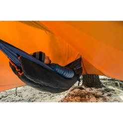 ENO HouseFly Rain Tarp -Outdoor Camping Shop eno housefly rain tarp lifestyle 1 39486.1626822481
