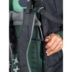 Osprey Farpoint Trek Pack 55 - Men's 25 Osprey Farpoint Trek Pack 55 - Men's -Outdoor Camping Shop farpointtrek55 f19 detail3 black rsz 44113.1667851486