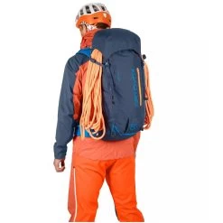 Ortovox Peak Light 40 13 Ortovox Peak Light 40 -Outdoor Camping Shop high alpine peak light 40 46273 detail 04 webres rsz 58515.1637358508