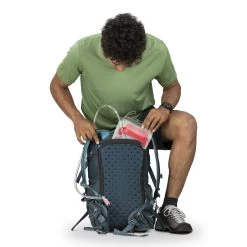 Osprey Skarab 30 (Fall 2022) -Outdoor Camping Shop skarab30 s19 detail reservoirsleeve 36816.1653417340