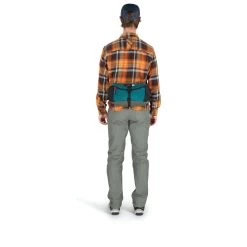 Osprey Heritage Waist Pack -Outdoor Camping Shop waistpack f21 onbody4 darkpinegreen rsz 82529.1653329904